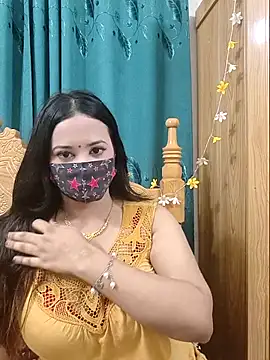 Snapshot of Beauty_Queen_Soniya chatting on April 2026 06:23:01 PM Beauty Queen Soniya online show from April 2026 06:23:01 PM