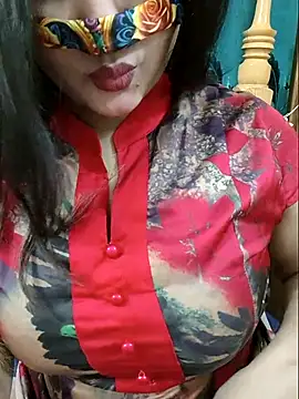 Snapshot of Beauty_Queen_Soniya chatting on April 2026 07:22:02 AM Beauty Queen Soniya online show from April 2026 07:22:02 AM