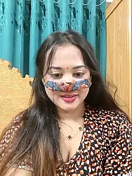 Snapshot of Beauty_Queen_Soniya chatting on May 2026 07:59:02 AM Beauty Queen Soniya online show from May 2026 07:59:02 AM