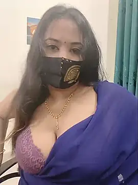 Snapshot of Beauty_Queen_Soniya chatting on July 2026 03:09:01 AM Beauty Queen Soniya online show from July 2026 03:09:01 AM