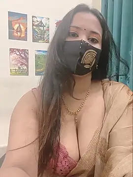 Snapshot of Beauty_Queen_Soniya chatting on July 2026 01:10:02 AM Beauty Queen Soniya online show from July 2026 01:10:02 AM