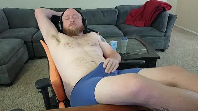 Snapshot of theballboy1 chatting on October 2025 06:39:02 PM theballboy1 online show from October 2025 06:39:02 PM