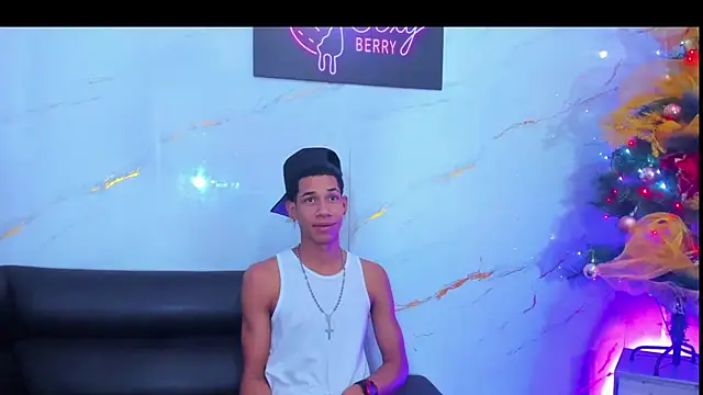 Little nicoll online show from November 2025 10:45:02 PM