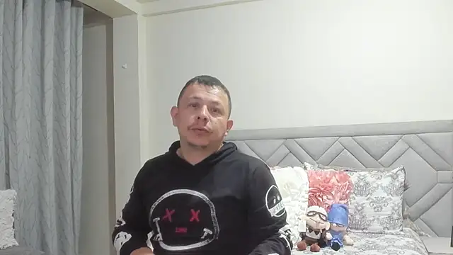 Lauren damian online show from October 2025 01:39:02 AM