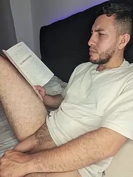 Alessfuck friends online show from March 2026 02:22:01 AM