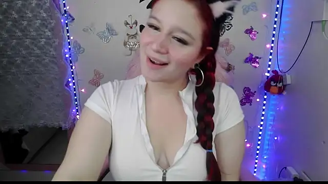 luna00bella7 online show from November 2025 11:09:01 PM