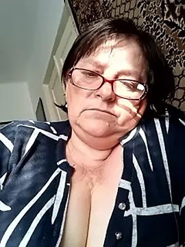 MilaCold5443 online show from April 2026 01:52:02 PM