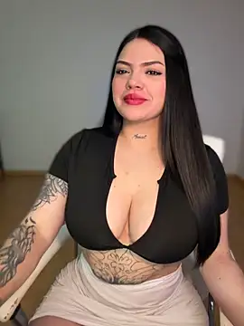 dulcemarianh  online show from April 2026 05:03:02 AM