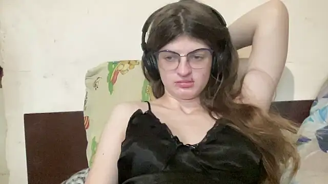 NikaXZimax online show from November 2025 08:58:01 AM