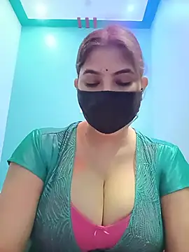 Snapshot of Hot_radhaji chatting on July 2026 04:00:01 PM Hot radhaji online show from July 2026 04:00:01 PM