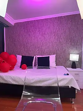 Snapshot of KarinaFlowers_ chatting on February 2026 06:03:01 AM KarinaFlowers online show from February 2026 06:03:01 AM