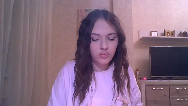 Snapshot of CeyaLier chatting on January 2026 05:48:01 PM CeyaLier online show from January 2026 05:48:01 PM