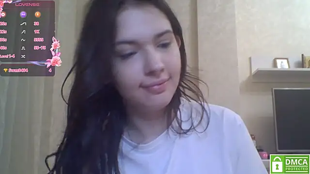 Snapshot of CeyaLier chatting on May 2026 06:36:02 PM CeyaLier online show from May 2026 06:36:02 PM