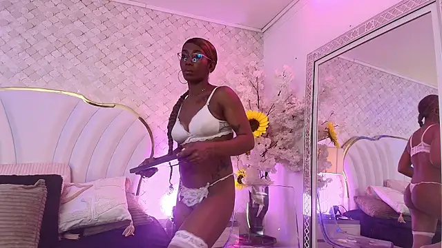  NinaFox  online show from July 2026 08:46:01 PM