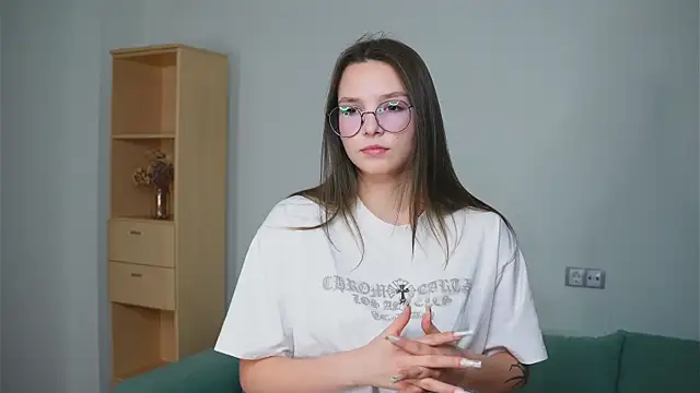 JenaeNosal online show from October 2025 01:34:02 PM