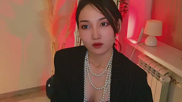 GentleMusee online show from November 2025 10:42:02 PM