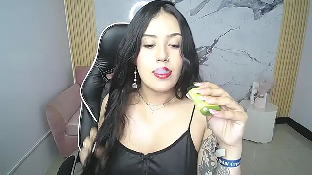 Snapshot of ailyn_ch1 chatting on July 2026 11:22:01 PM ailyn ch1 online show from July 2026 11:22:01 PM