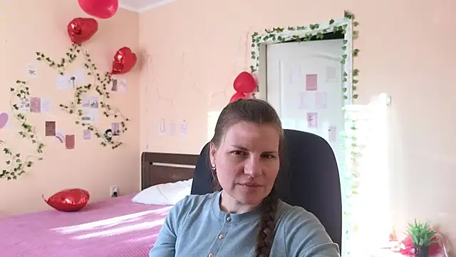 Mirabelle Velvet online show from March 2026 04:49:02 AM