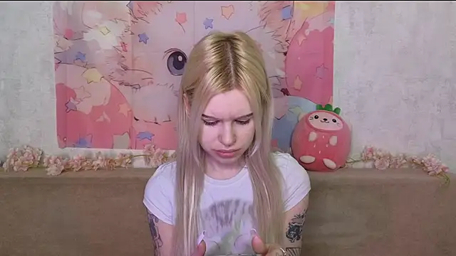 HoneyGold  online show from February 2026 04:17:02 AM