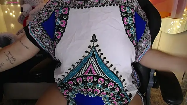 krishnaveni   online show from December 2025 01:05:01 PM