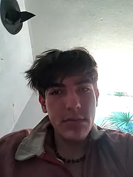 Snapshot of 17weedloveanallove chatting on January 2026 03:27:01 PM 17weedloveanallove online show from January 2026 03:27:01 PM