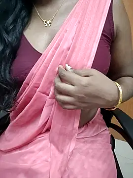 Snapshot of Tamilmallu-duskygirl03 chatting on July 2026 06:47:02 AM Tamilmallu-duskygirl03 online show from July 2026 06:47:02 AM