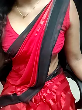 Snapshot of Tamilmallu-duskygirl03 chatting on July 2026 05:13:01 AM Tamilmallu-duskygirl03 online show from July 2026 05:13:01 AM