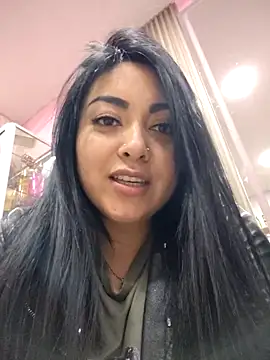 Victoria Jonhss online show from October 2025 11:31:01 PM