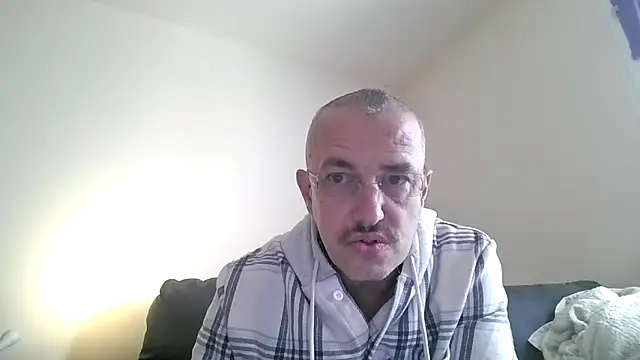 Nyctalopie8579 online show from May 2026 10:12:02 AM