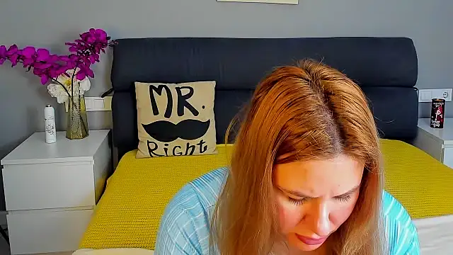 Passion-Blondy online show from February 2026 07:37:01 PM