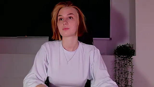 ClaireMathis online show from May 2026 02:36:02 PM