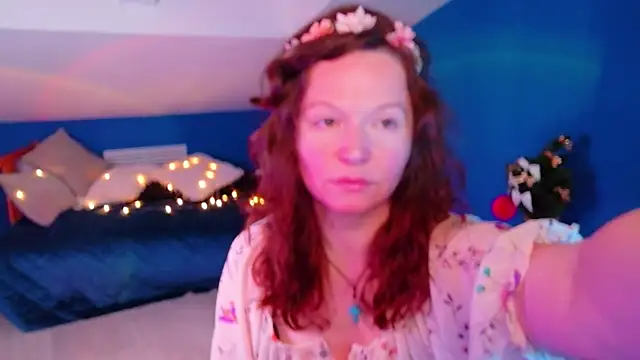 AuroraBorealis   online show from January 2026 06:37:02 AM