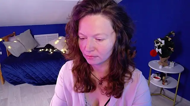 AuroraBorealis   online show from January 2026 06:29:01 AM