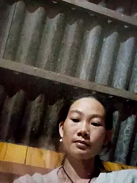 gio-thu online show from October 2025 04:35:01 PM