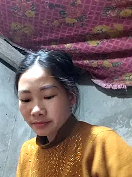 gio-thu online show from February 2026 06:26:02 PM