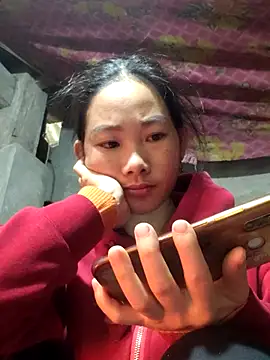 gio-thu online show from March 2026 05:47:02 AM