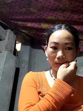 gio-thu online show from March 2026 05:57:02 AM