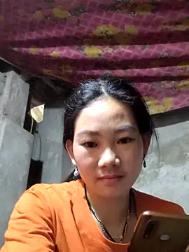 gio-thu online show from March 2026 01:09:01 AM