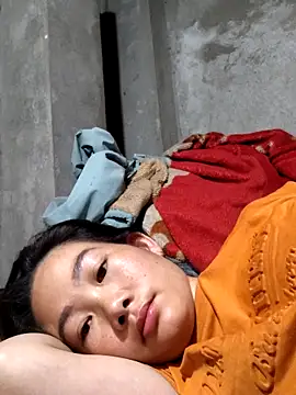 gio-thu online show from March 2026 03:17:01 AM