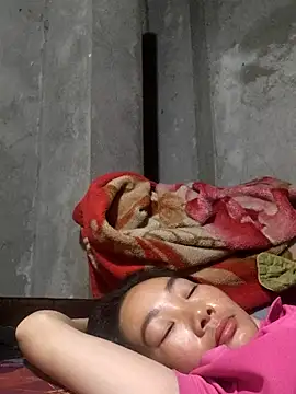 gio-thu online show from April 2026 09:10:02 PM