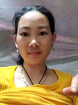 Snapshot of gio-thu chatting on April 2026 11:58:01 AM gio-thu online show from April 2026 11:58:01 AM