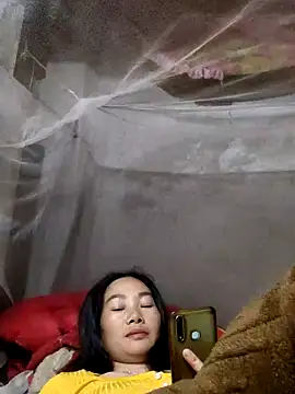 Snapshot of gio-thu chatting on April 2026 01:41:02 PM gio-thu online show from April 2026 01:41:02 PM