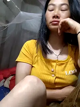 Snapshot of gio-thu chatting on April 2026 04:27:01 AM gio-thu online show from April 2026 04:27:01 AM