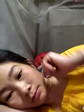 Snapshot of gio-thu chatting on April 2026 10:05:01 PM gio-thu online show from April 2026 10:05:01 PM