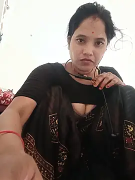 Snapshot of Cuty_tanya chatting on June 2026 02:12:01 AM Cuty tanya online show from June 2026 02:12:01 AM