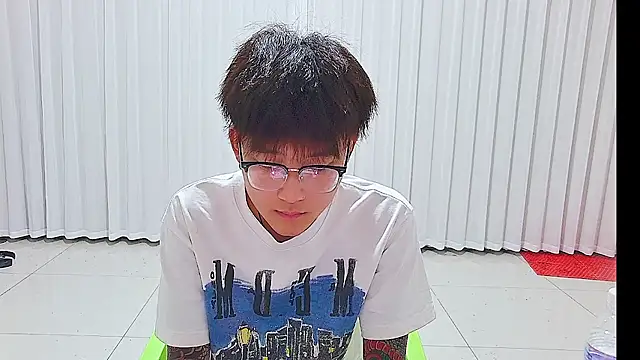 Snapshot of KK-cuteboy chatting on July 2026 11:25:01 AM KK-cuteboy online show from July 2026 11:25:01 AM