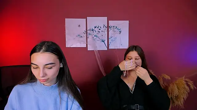 dana sweet   online show from October 2025 12:18:02 PM