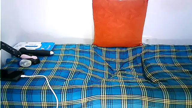 Ntokozo290 online show from December 2025 05:43:02 PM