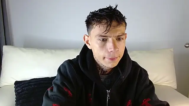 hot teo  online show from January 2026 10:50:01 AM