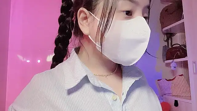 BeChinh Lee online show from February 2026 06:27:01 PM